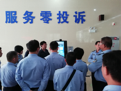 惠城區(qū)公安局領(lǐng)導(dǎo)一行視察華視電子警務(wù)一體機(jī)